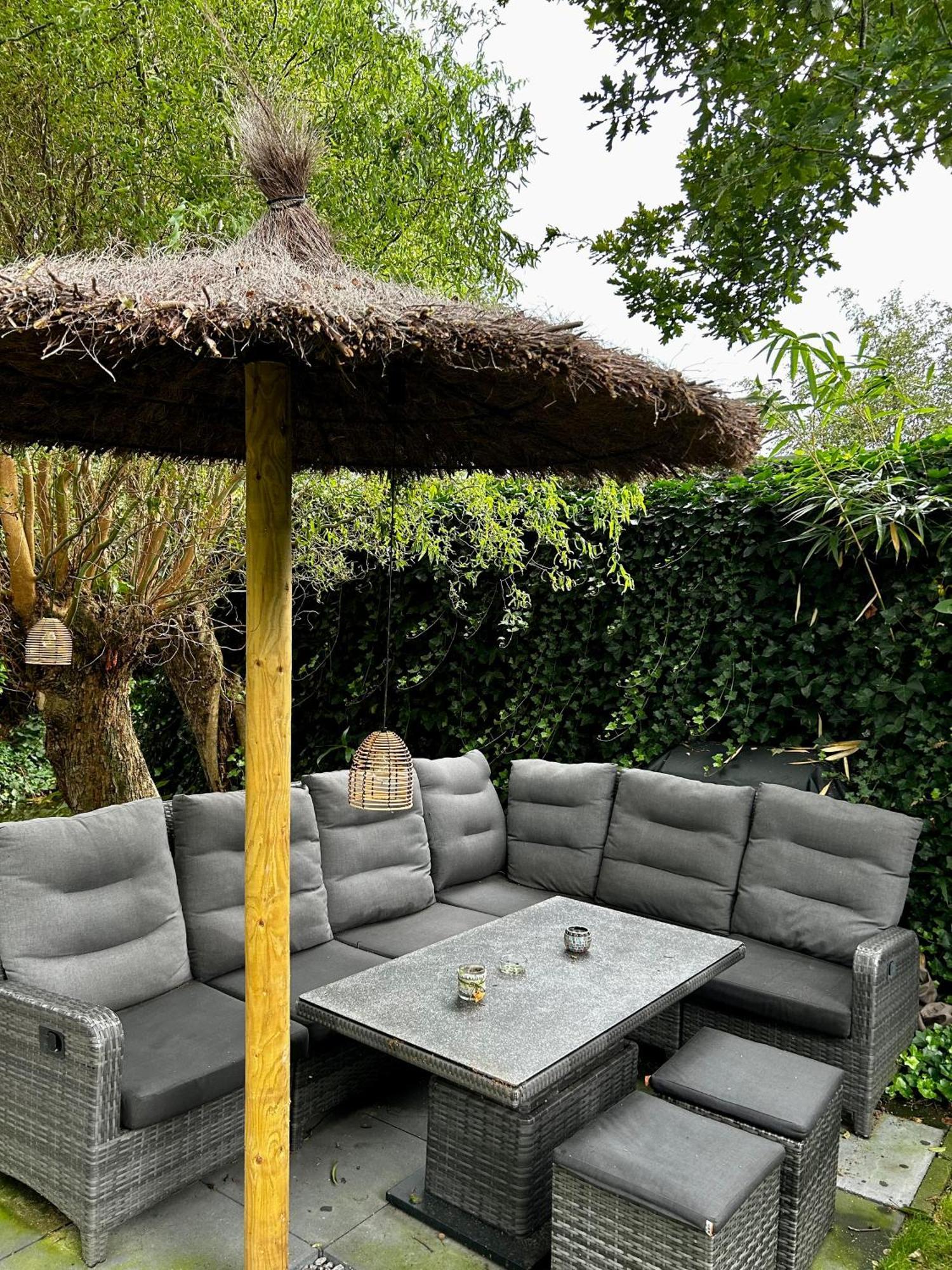 Casa Aan De Plas, B&B Met Sauna En Hottub Of Jacuzzi Nieuwkoop 외부 사진