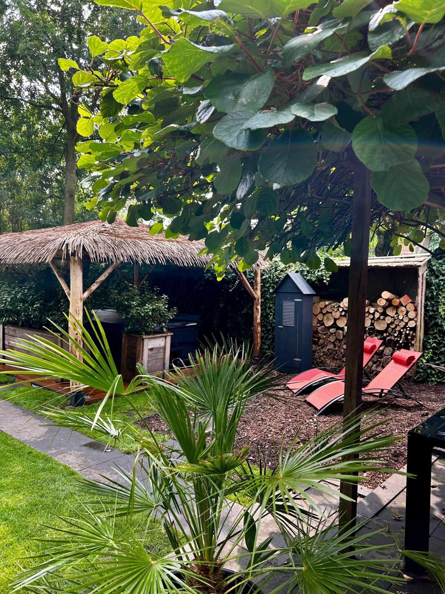 Casa Aan De Plas, B&B Met Sauna En Hottub Of Jacuzzi Nieuwkoop 외부 사진